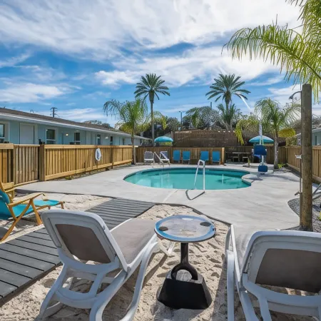 Hotel Palms