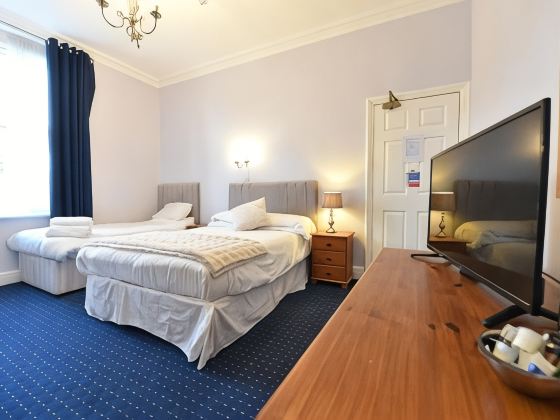 Ashwood Hotel