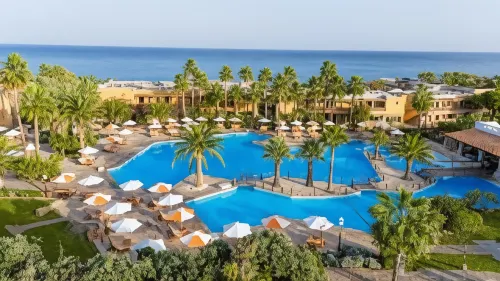 AQUILA RITHYMNA BEACH