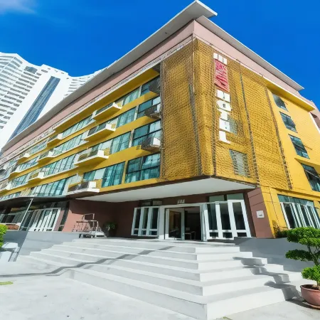 Neo Hotel Отели рядом с достопримечательностью «Хат Донгтан»