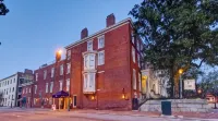 Linden Row Inn