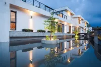 Lei Garden Inn - 送迎