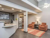 Super 8 by Wyndham Boise エイダのホテル
