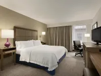 Hampton Inn & Suites Hershey - Parking