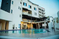 Centric Hotel
