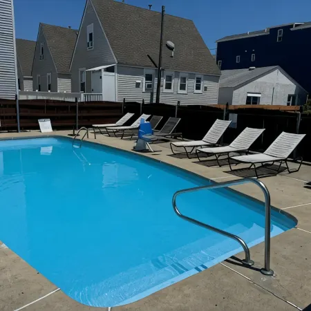 Hammock Inn & Suites North Beach Hotel