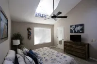 Highly Rated, Extremely Clean, Tranquil Vacation Home, not your typical rental - 빌라
