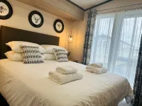 Ashbourne Heights Holiday Park - Holiday Accommodation 18103 - Country Houses