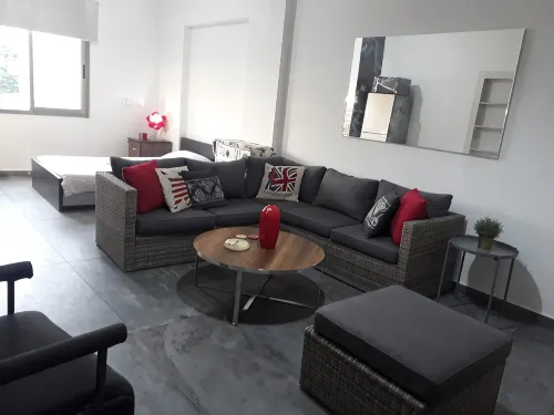 Fully furnished and equipped studio in Dbayeh with perfect location -  Privatzimmer
