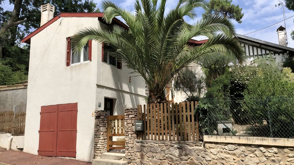Town house ideal for a couple with children