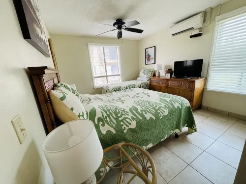 OCEANFRONT - BREATHTAKING!  PONO KAI Condo!! 2bd2bth! Washer/Dryer/AC