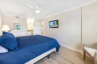 South Seas 5226 Bayside Villa 1 Bedroom Condo by Redawning - Pools