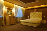 Makhall Hotel - 送迎