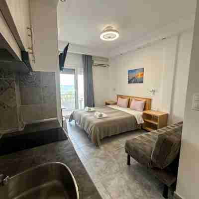 Ammos Hotel Rooms