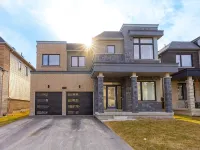 Lakeside Modern House 4BR - Steps to the lake Hotels in Clarington