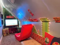Massive Game Room, Hot Tub, Firepit, Grill, Games