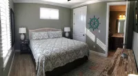 Pet Friendly, Boaters Paradise, 2 Boat Slips, Covered Outdoor Kitchen & Pool - Private Pools
