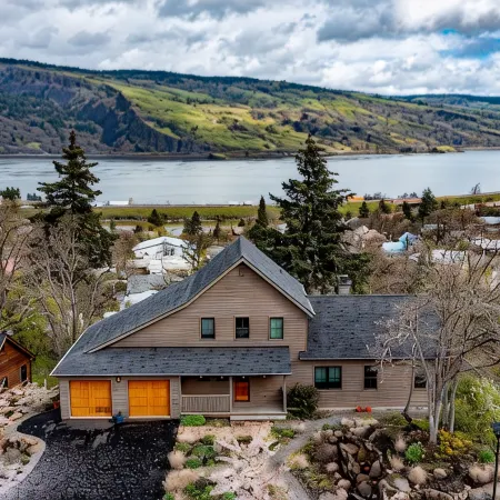 Gorge Panorama - Short Walk to Downtown Mosier, Near Hood River