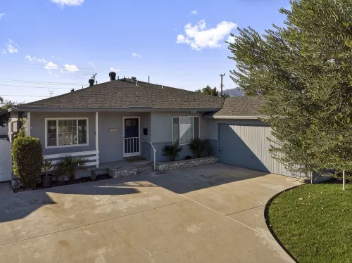 Charming 5 bedroom with a putting green - Wifi