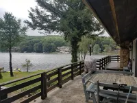 Chalet Ripple-Lake Harmony- Lakefront- 5 Bedroom 3.5 bath- near Restaurants/Bars - Chalets