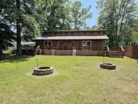 Lake Themed Cabin - Direct Water Access - Free Kayaks - Homestays