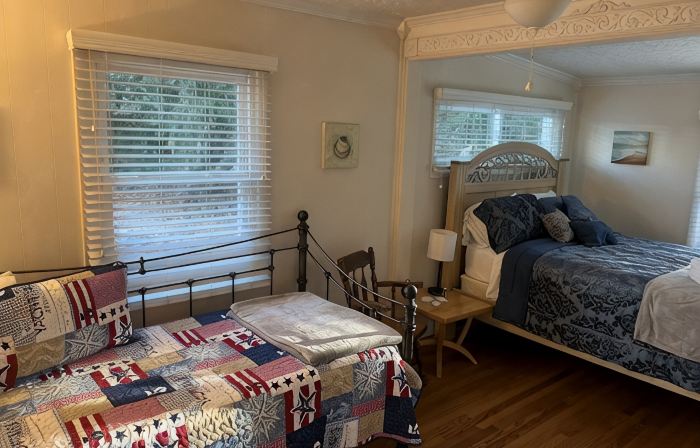Cozy Cottage with access to and partially obstructed views of the bay.