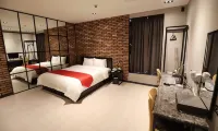 Dongducheon Hotel the Grey - 2つ星