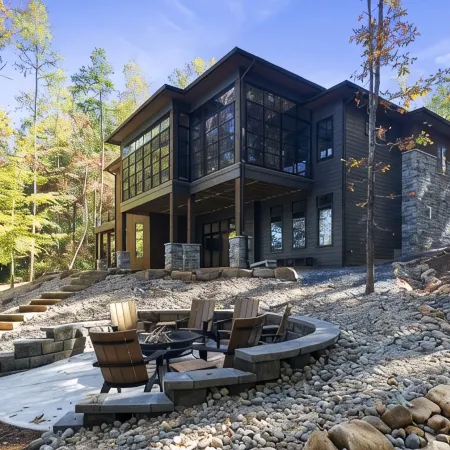 Spacious 5-Bed Lake Keowee Retreat – Only 15 Mins from Clemson!