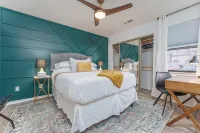 Center of city private Town Home W/fire pit &BBQ - 3 stjerner