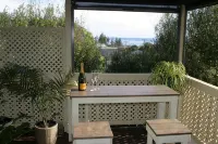 Spoil yourself! Gateway- McLaren Vale wineries, Moana Beach & Onkaparinga Gorge! - breakfast