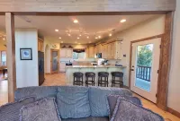 Zion Views-Escape at Zion + Resort Access - Boutique