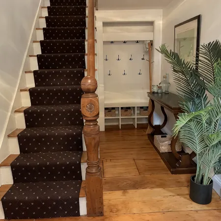 6 BDR, Pet-friendly, newly remodeled whaling captain’s house downtown Nantucket!