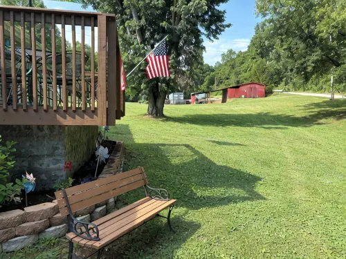 Rosey's Retreat Charming 2-bedroom Country Cottage in LaFollette, Tennessee WiFi - Wifi