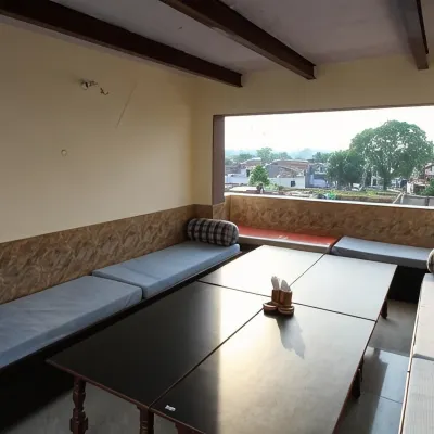 Friends Guest House and Hostel Các khách sạn gần Bảo tàng Taj