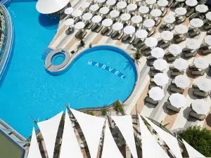 Hotel Marvel - Fully Renovated Free Beach Access