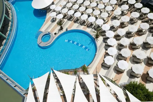 Hotel Marvel - Fully Renovated Free Beach Access - Pet friendly