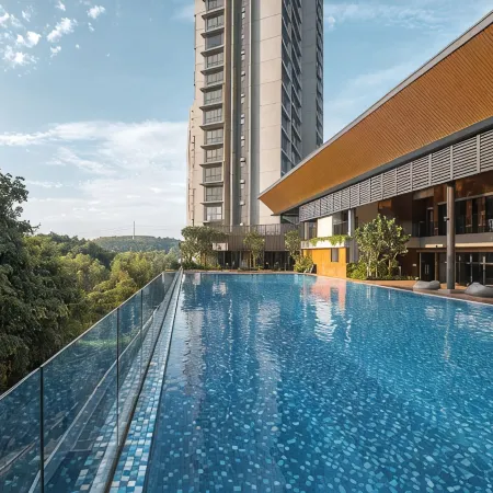 NEW Designer Condo - Panoramic Forest View - Steps To IOI City Mall - Your Best Urban Retreat