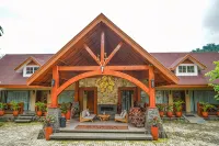Sarga Earthing Resort - piscine