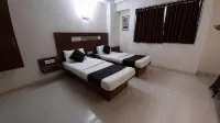 Hotel Happiness - Kitchens