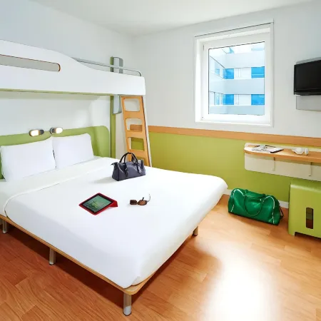 Hotel Ibis Budget Laval