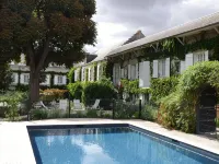 Hôtel la Tonnellerie - Swimmingpools