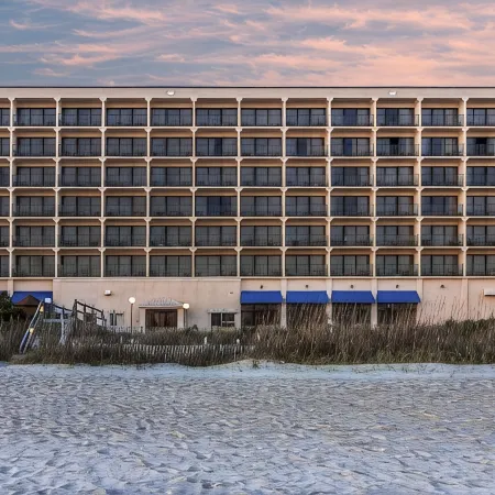 Crystal Coast Oceanfront Hotel