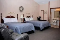 Longhouse Lodge Motel - Parking