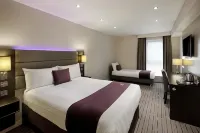 Premier Inn Slough Central South - 3-Star