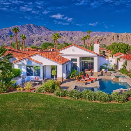 GOLF COURSE LUXURY HOME MOUNTAIN VIEWS  3 BR HOME  #066263