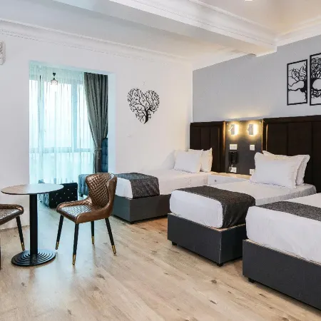 Hotel Golden H