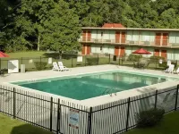 Express Inn & Suites