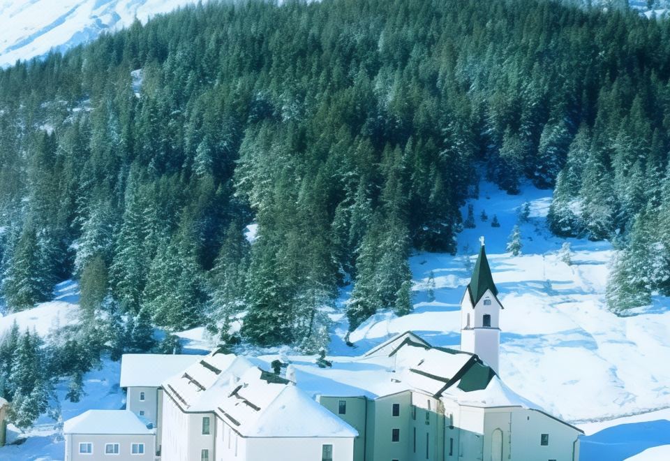 hotel overview picture