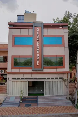 Hotel Silver Cloud Hotels in Mandor
