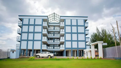 Lux Suites Nanyuki Business Apartment Hotel di Central